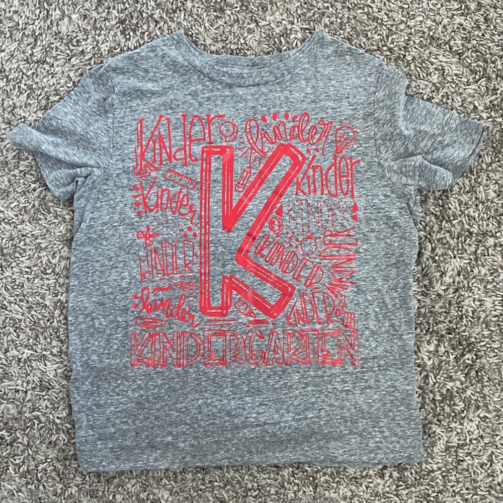 Kindergarten tee